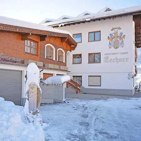 In Arzl-wald With Mountain Views, Cleaning Included Apartment